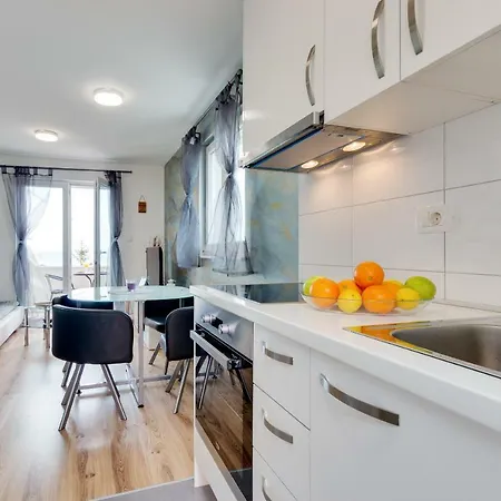 Appartement Boutique Wind Rose By The Podstrana